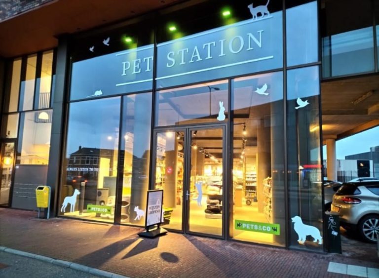 Dierenwinkel Pets&Co Pet Station in Alphen aan den Rijn